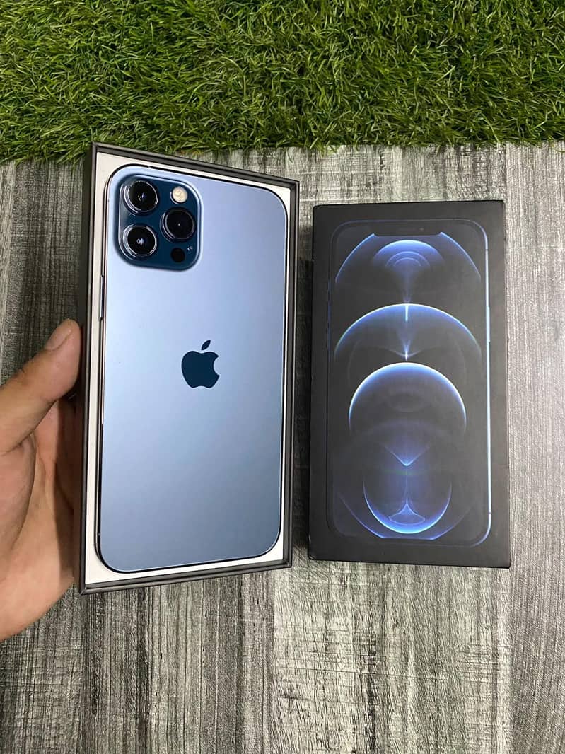 Apple iPhone 12 Pro Max 4