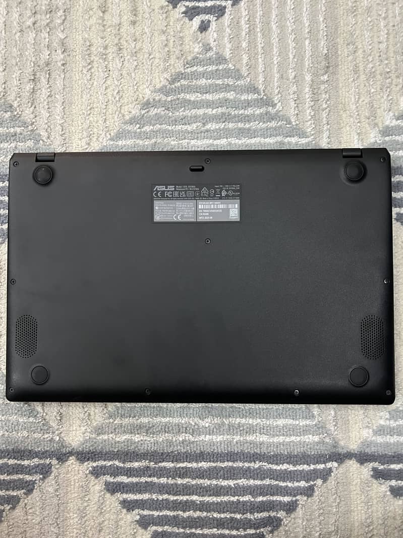 ASUS Vivobook 2