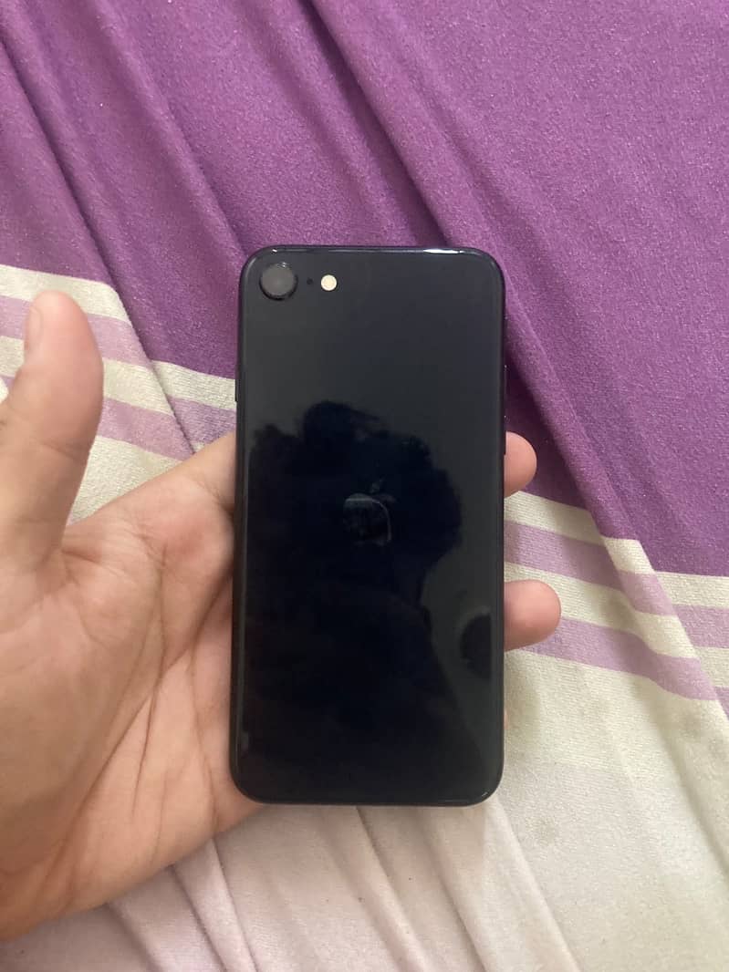 Apple iPhone SE 0