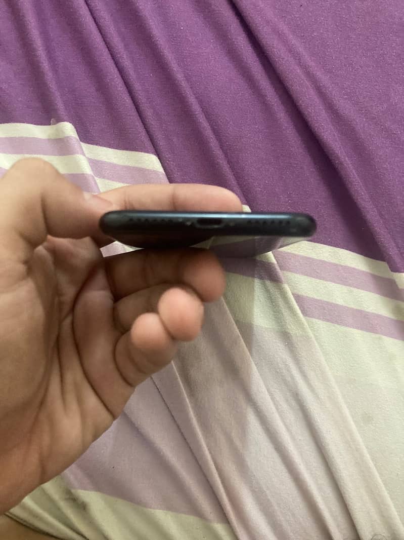 Apple iPhone SE 2