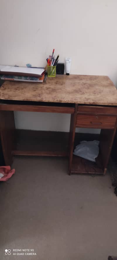 Computer Table