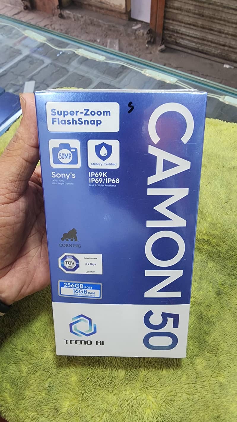 Tecno Camon 50 Boox pack 0