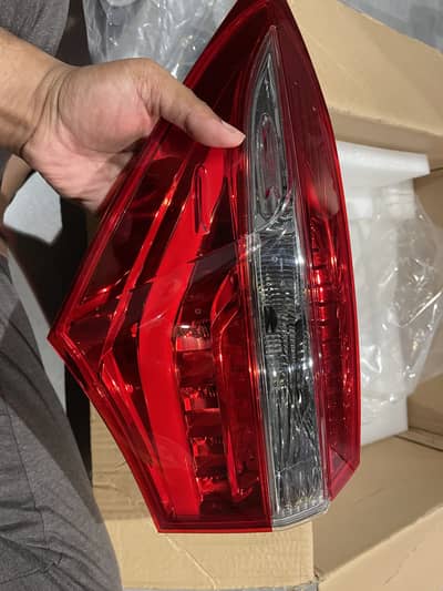 Toyota Corolla 2016-2017 original rear lights complete set
