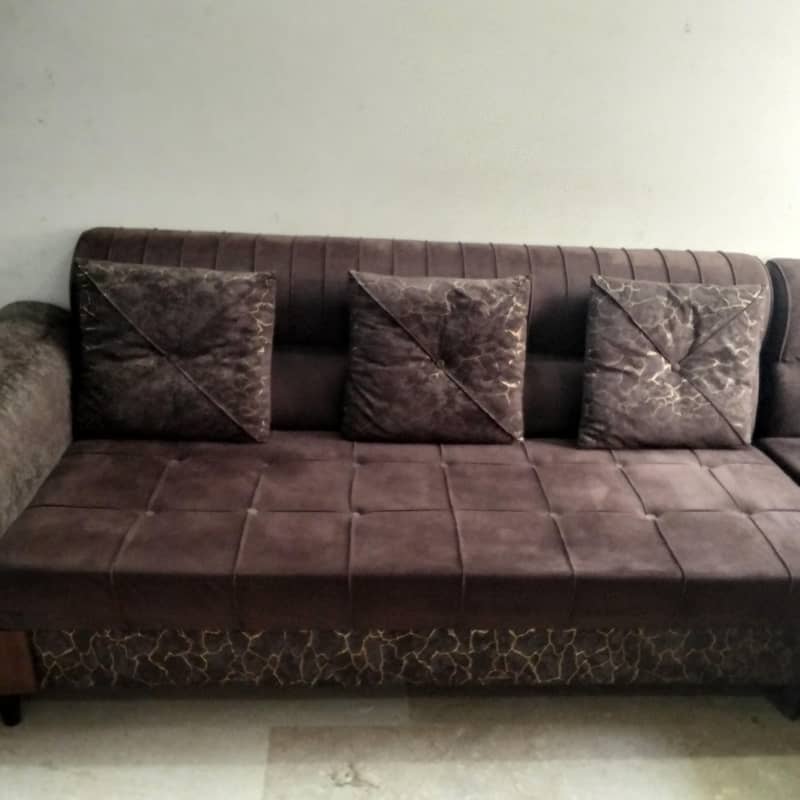 7 seater L shape sofa 0