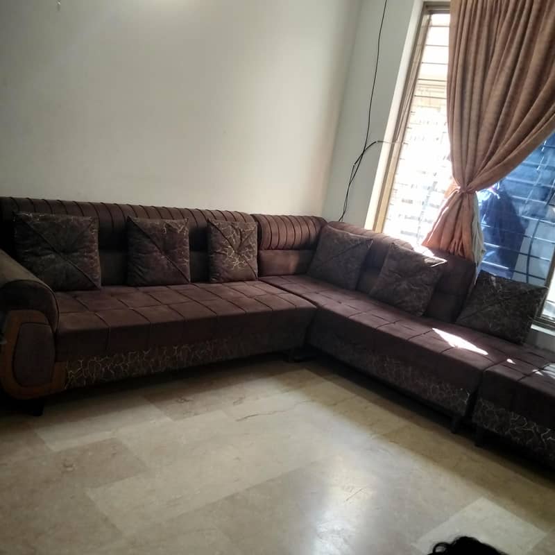 7 seater L shape sofa 1