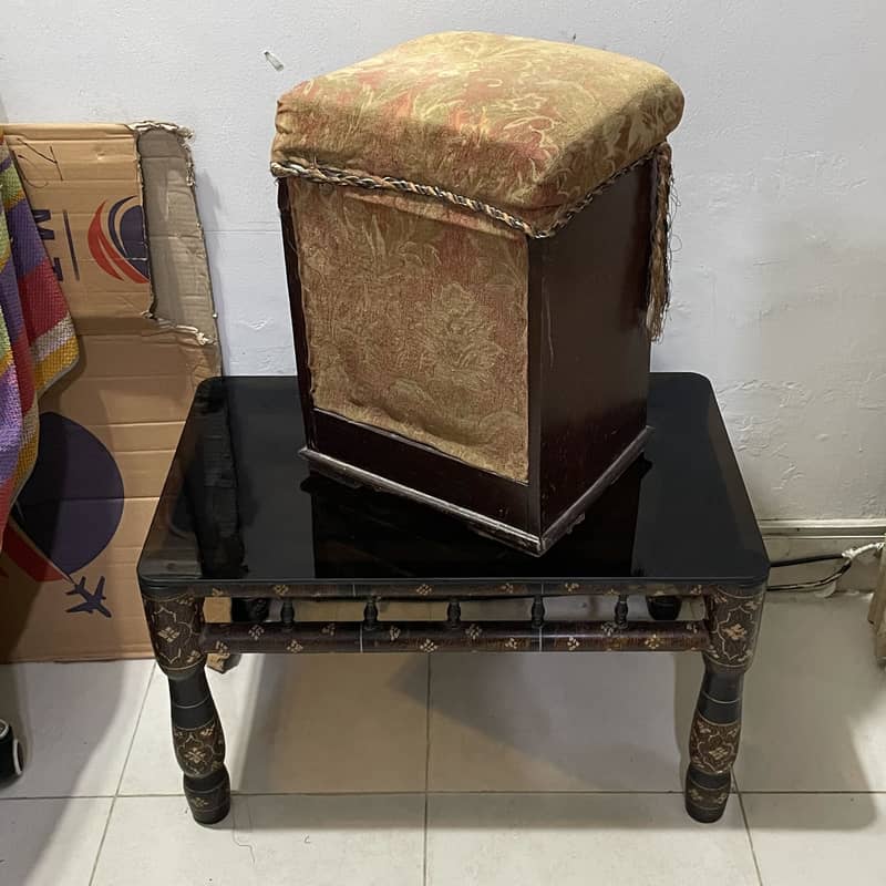Table with stool 6