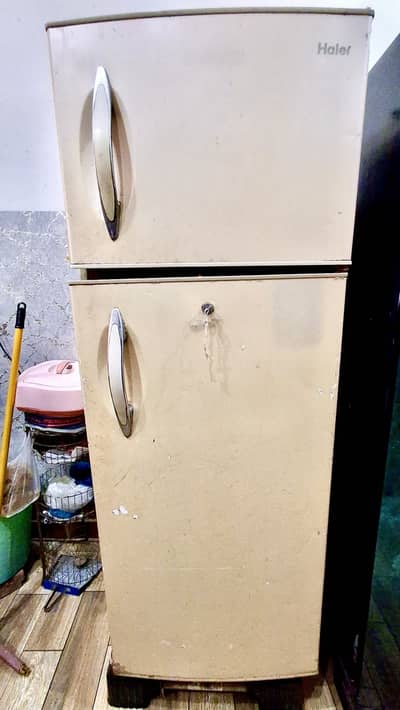 Haier HRF-388 Fridge / Refrigerator Urgent Sale