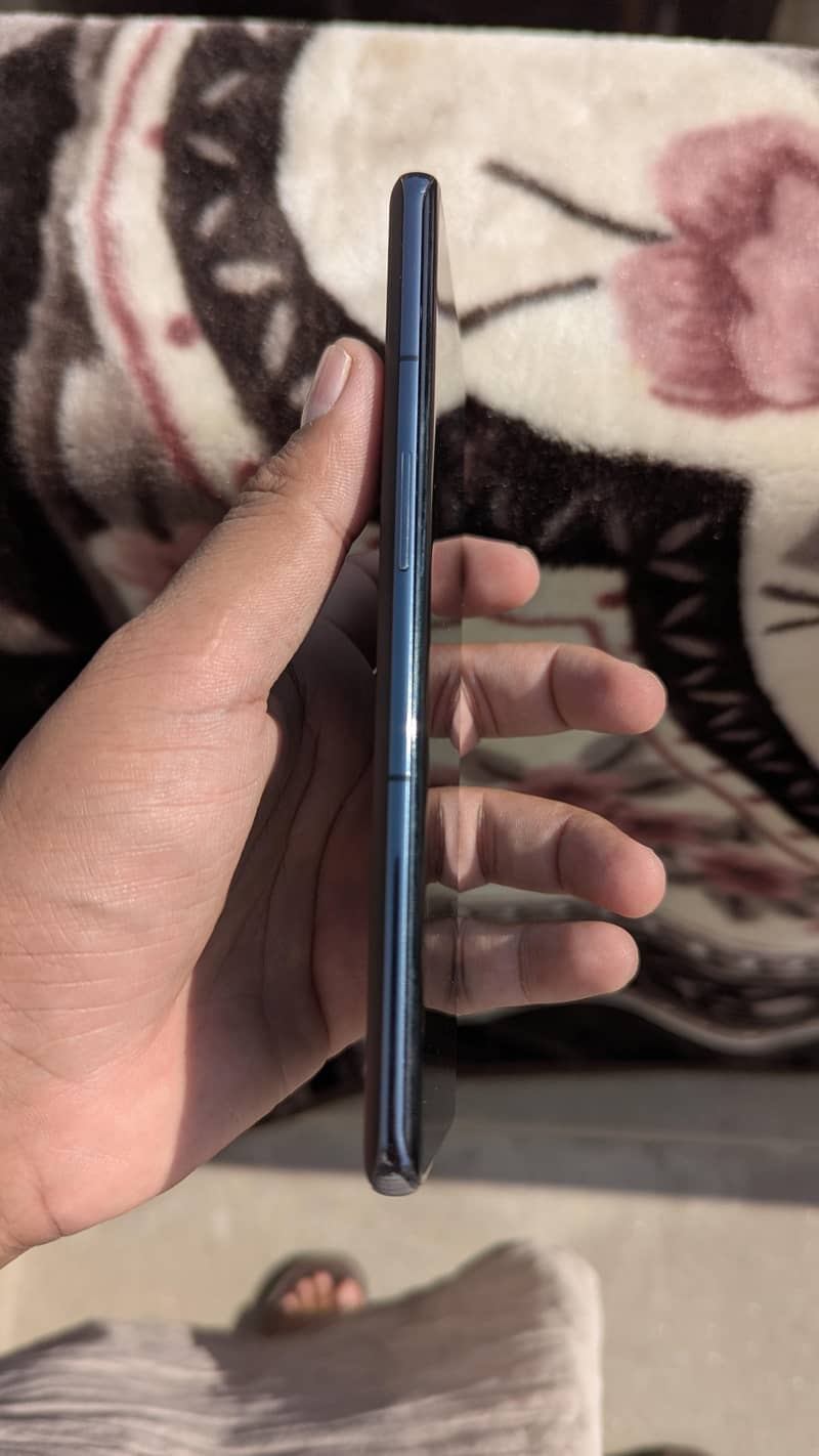 One Plus 11 5G 4