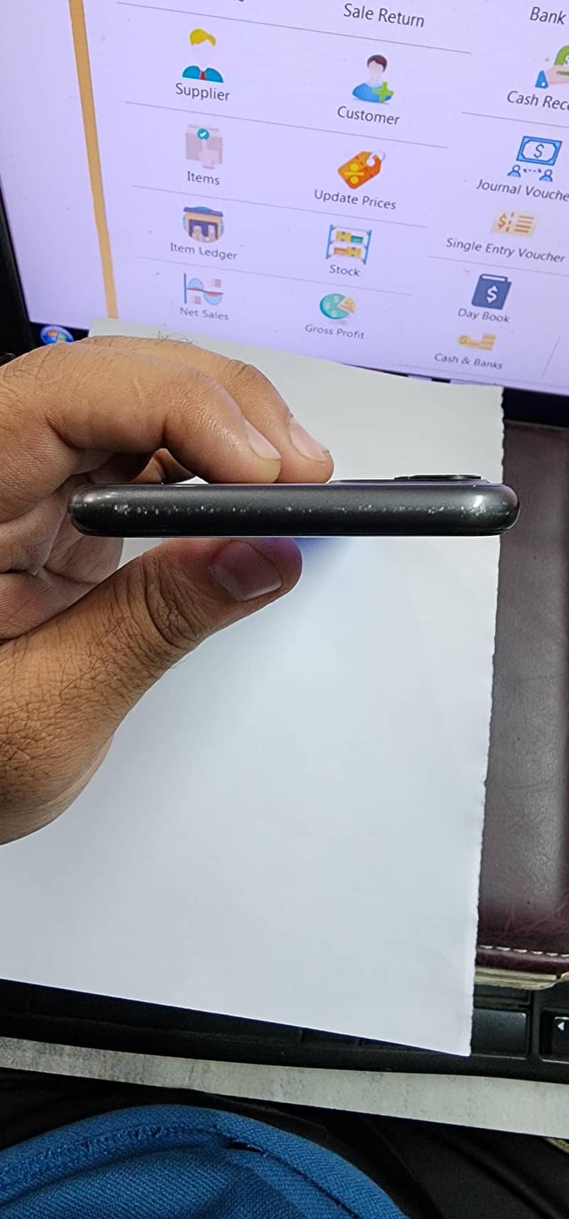Apple iPhone 11 1