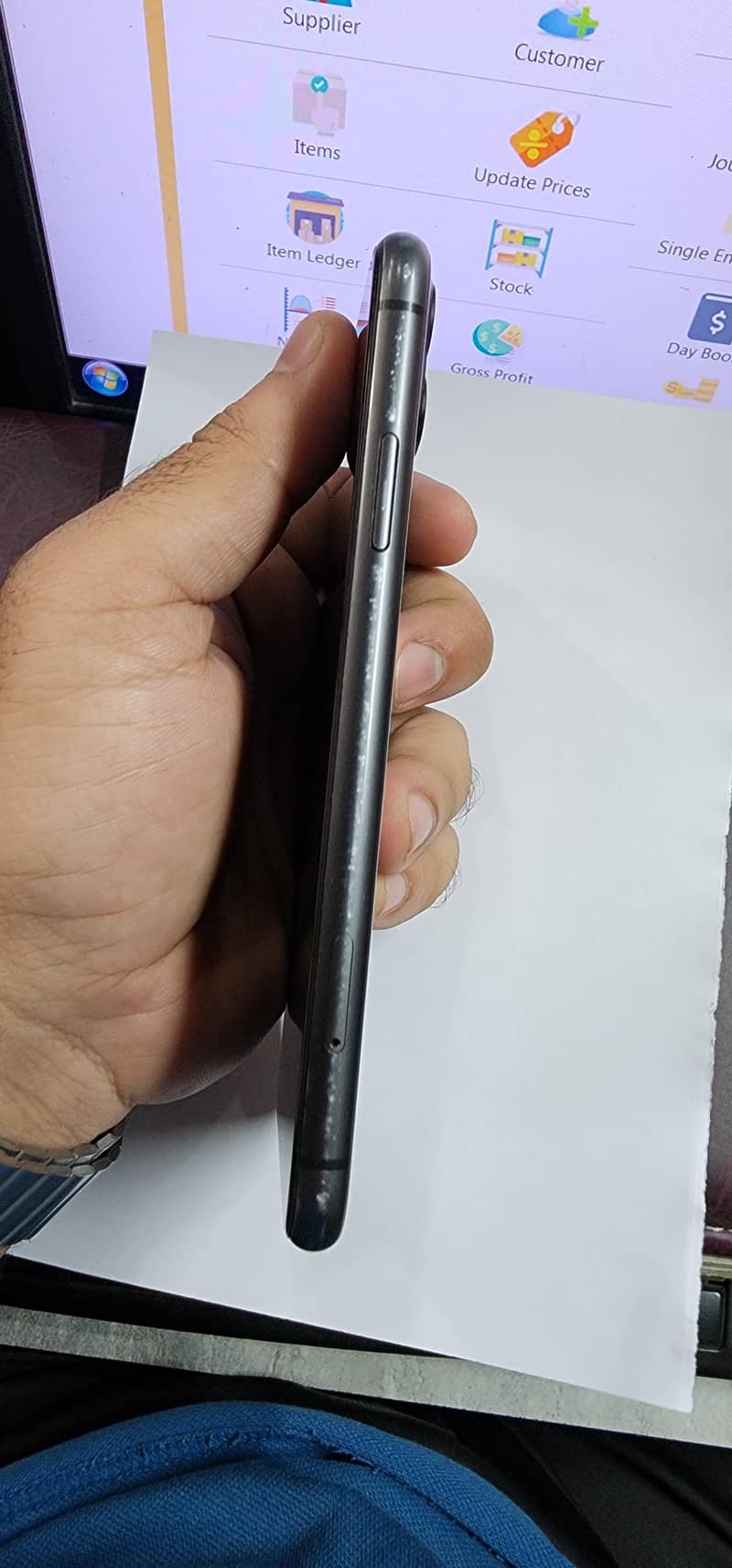Apple iPhone 11 2