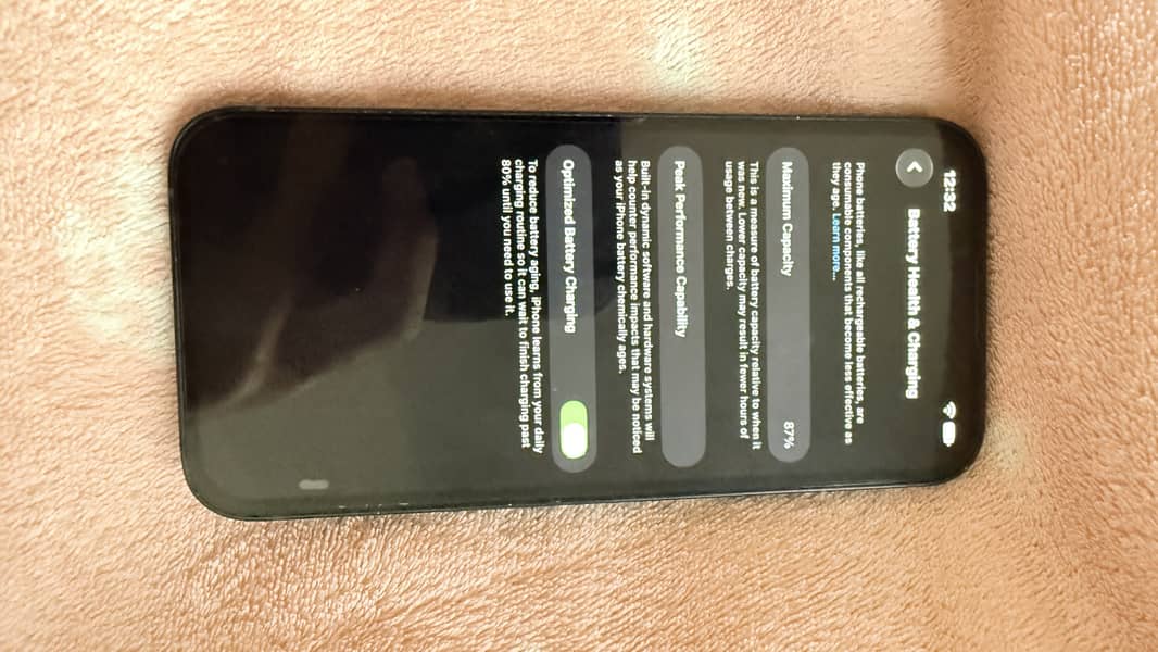Apple iPhone 14 2