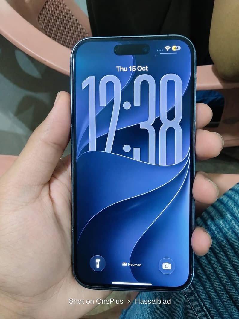 Apple iPhone 14 Pro 0
