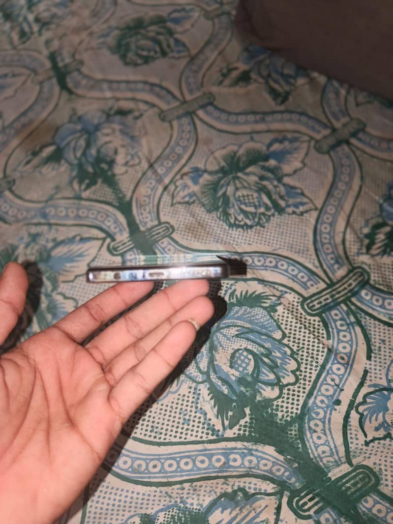 Tecno CAMON 30 5