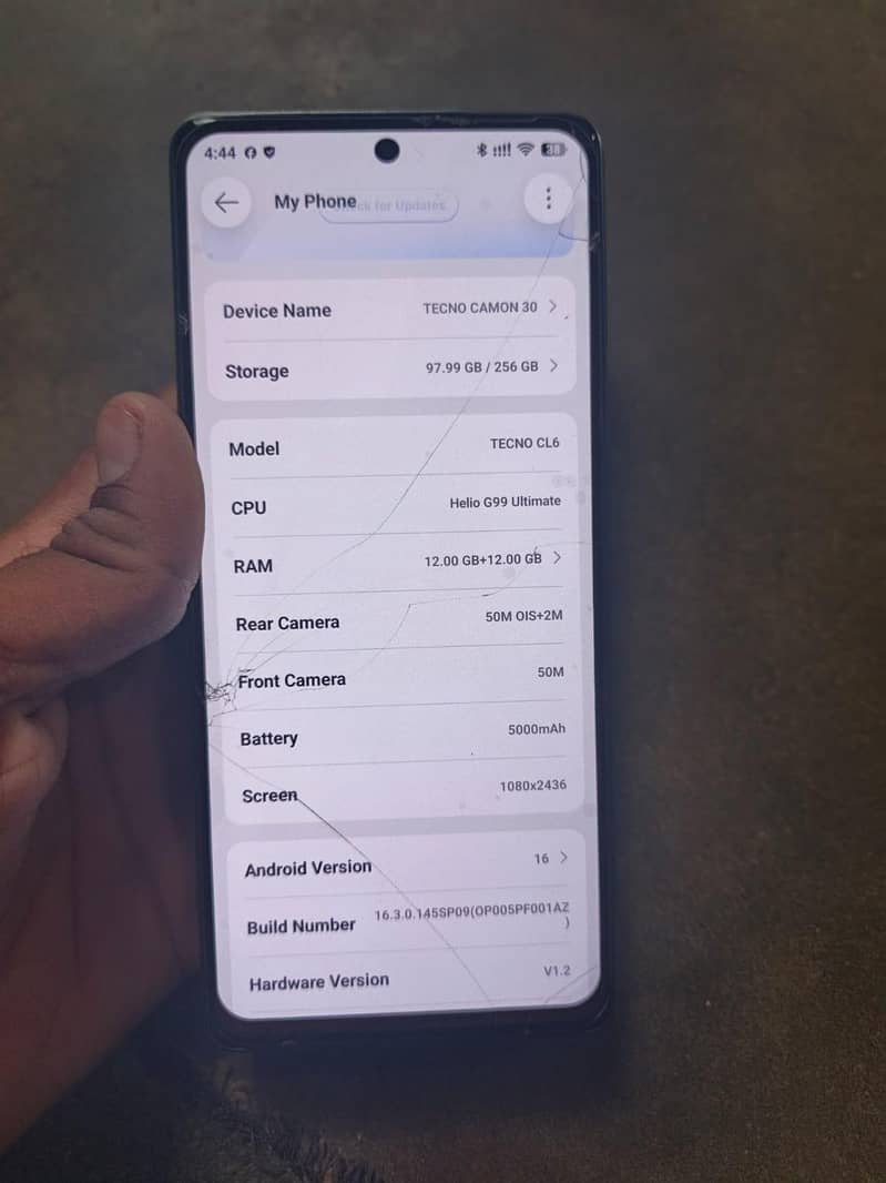 Tecno CAMON 30 7