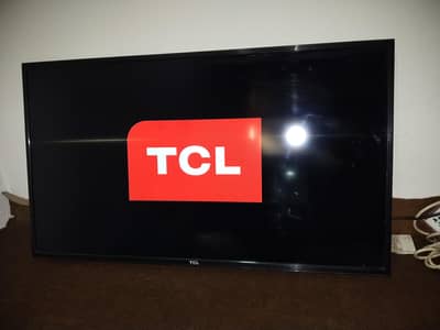 TCL 40 inch simple LED tv totally gunene