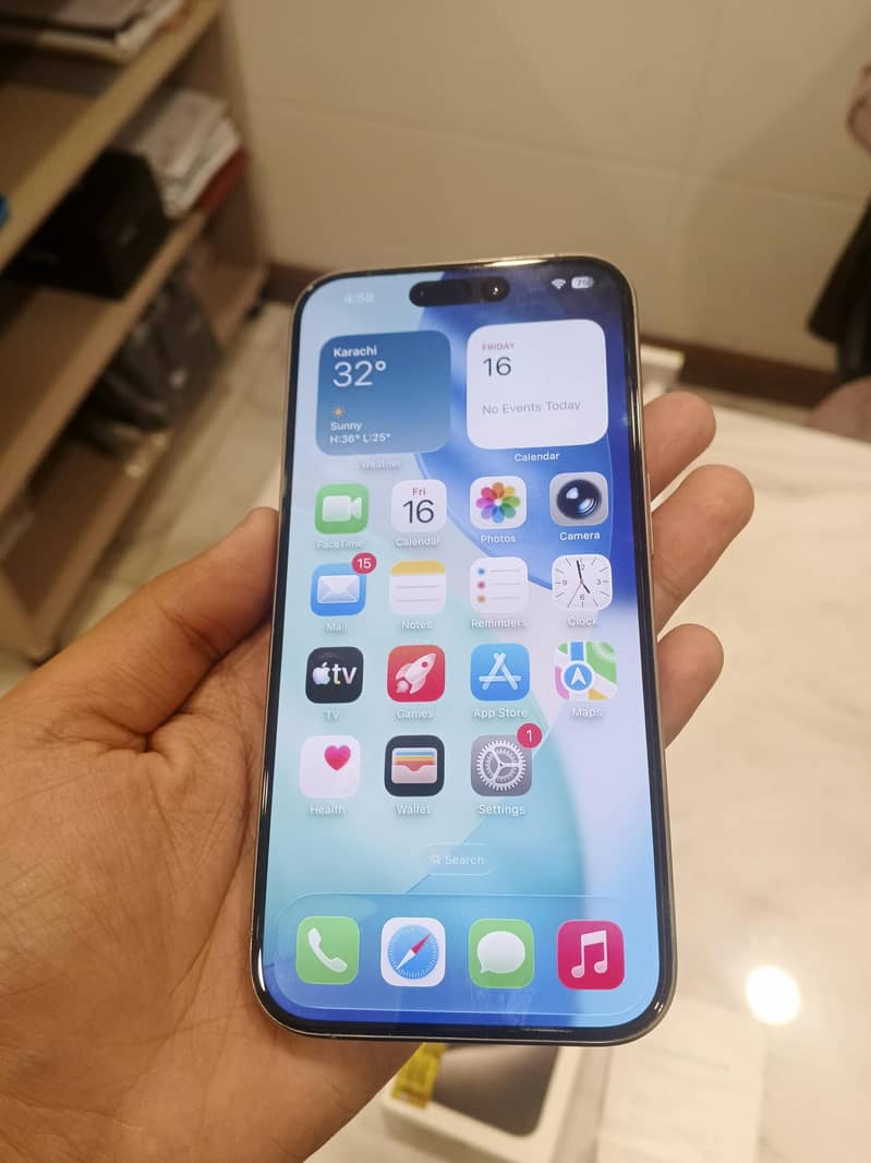 Apple iPhone 15 Pro 7