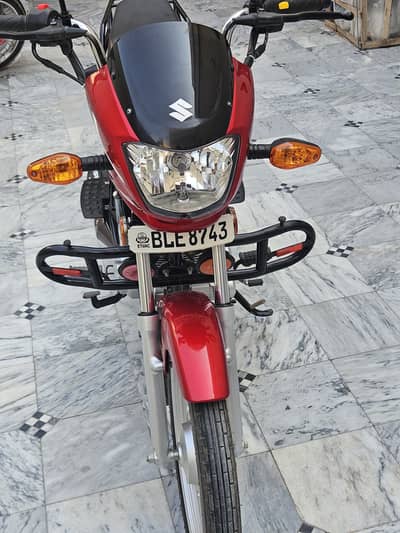 Suzuki 110 2026model first onwer 2 keys all okay not any single fault