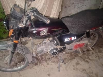 Honda CD70 2022.03007659531/03086619029