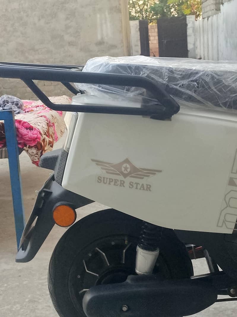 super star 3