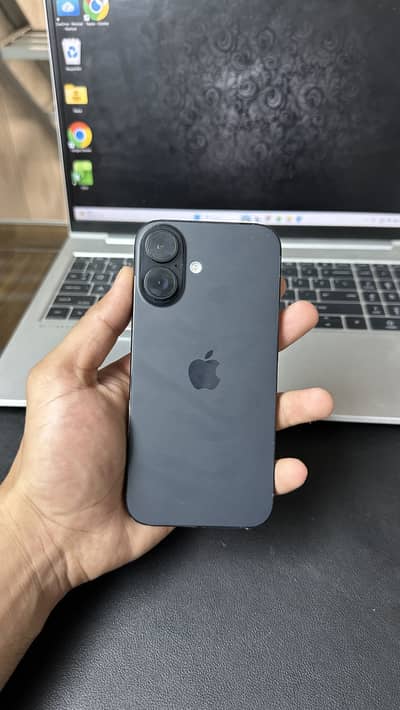Apple iPhone 16