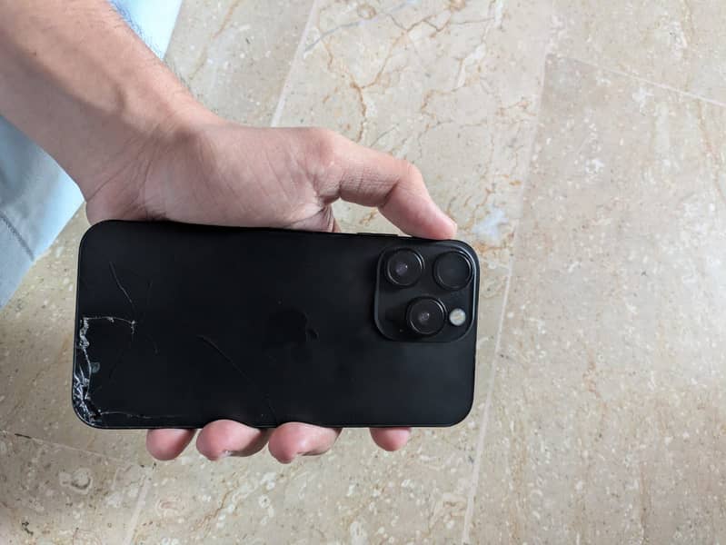 Apple iPhone 11 3