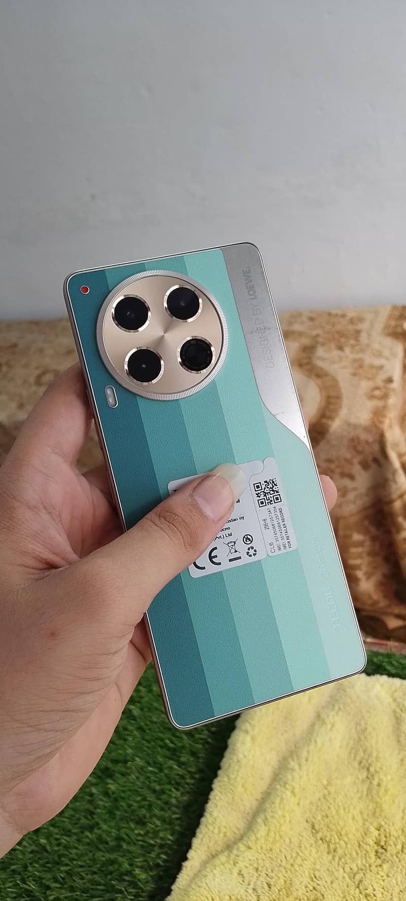 Tecno CAMON 30 0