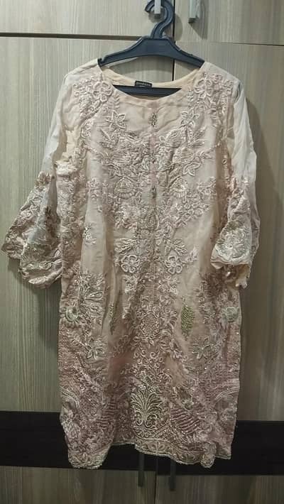 agha Noor shirt