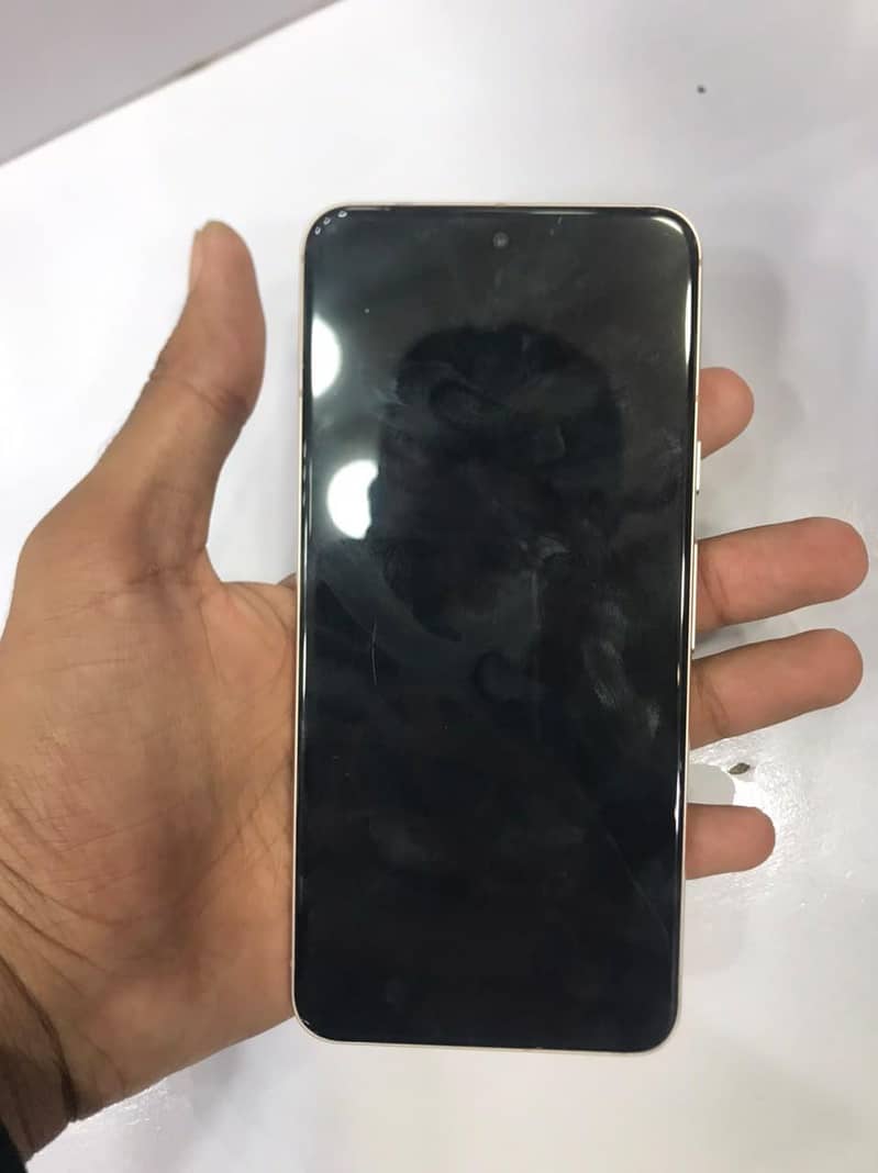 Google Pixel 8 0