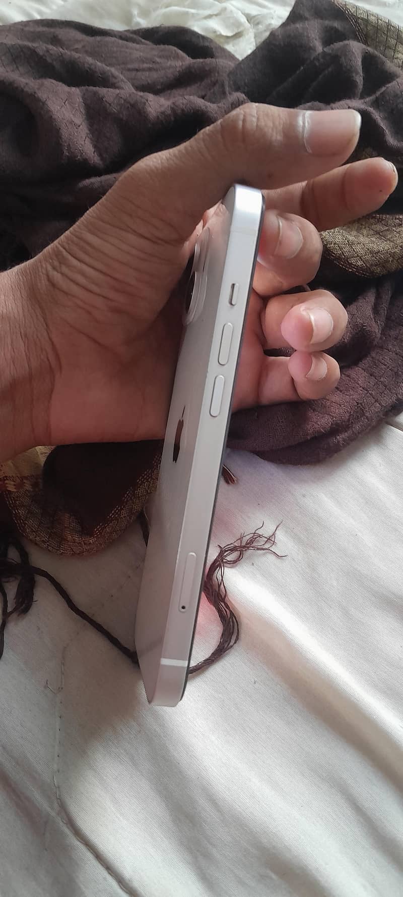 Apple iPhone 13 3