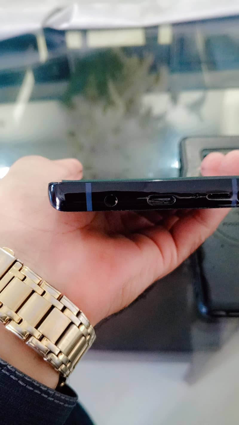 Samsung Mobile Note 8 4