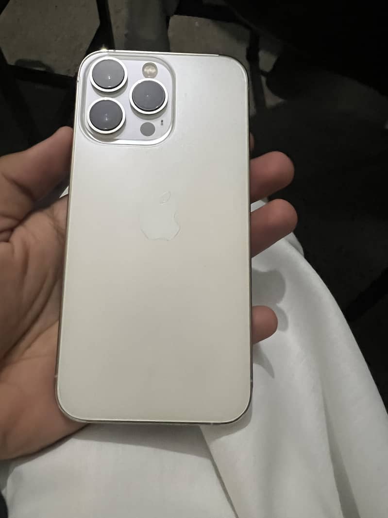 Apple iPhone 13 Pro 2