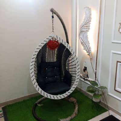 Like new beautiful swing - hanging jhoola Trace jhula - jhola جھولا