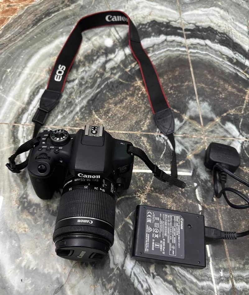 Canon dslr camera 0