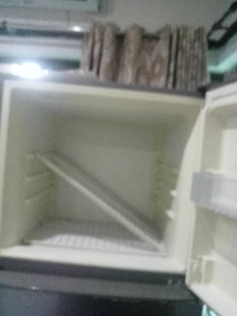 in good condition 4