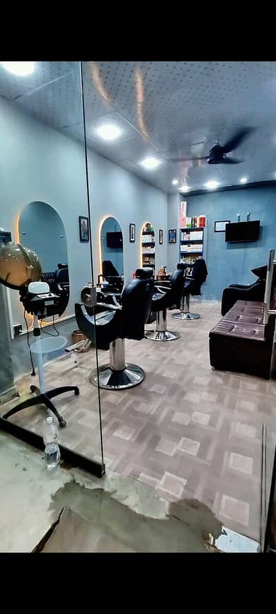 barber shop saloon