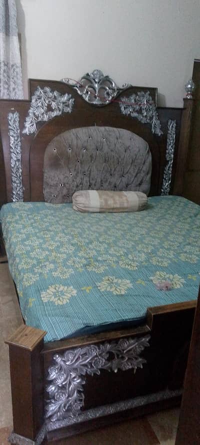 king size bed