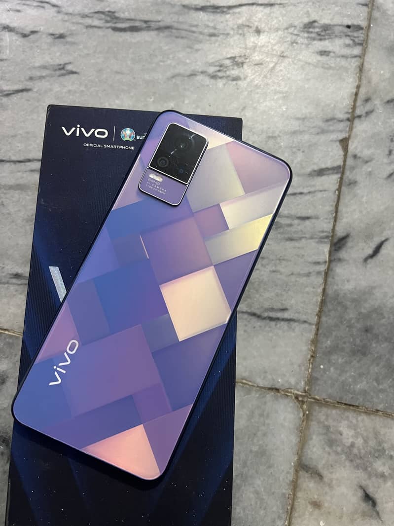 Vivo V21e 0