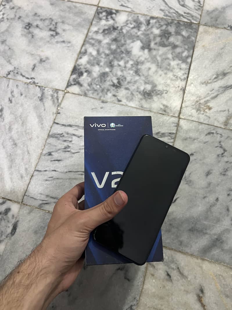 Vivo V21e 6