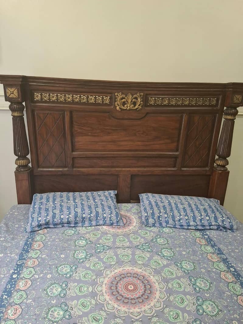 Sheesham Bed set with wardrobe 2