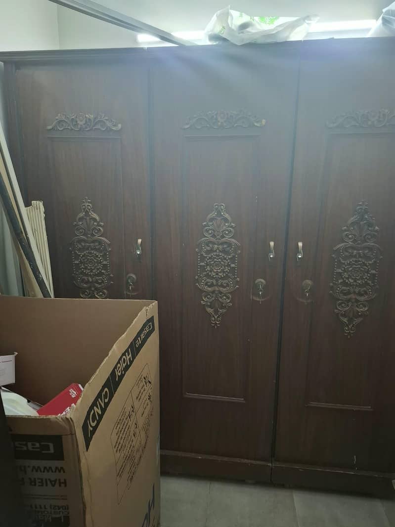 Sheesham Bed set with wardrobe 7
