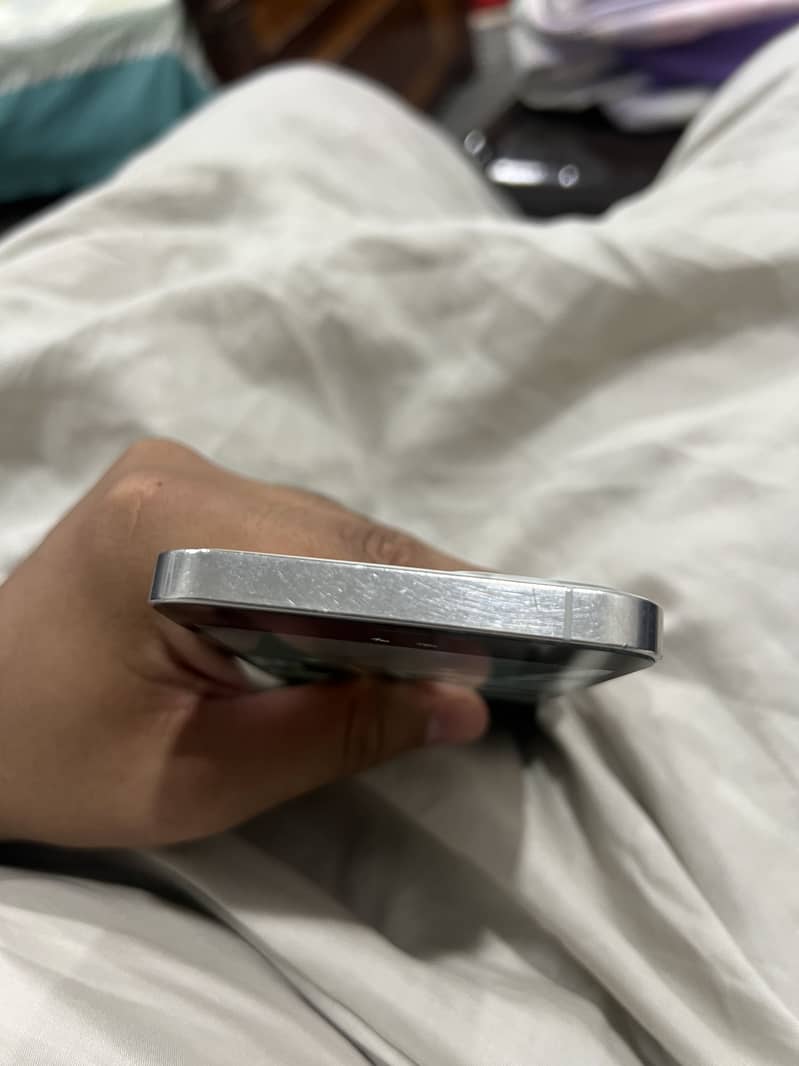 Apple iPhone 12 Pro 3
