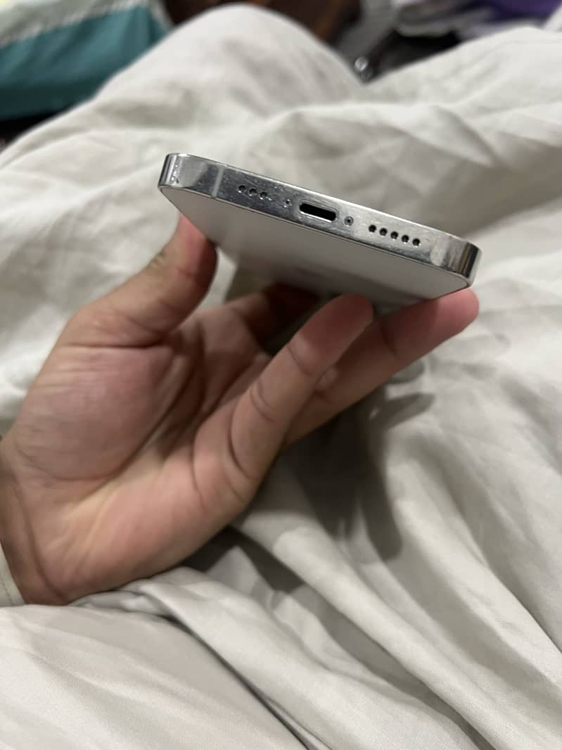 Apple iPhone 12 Pro 4
