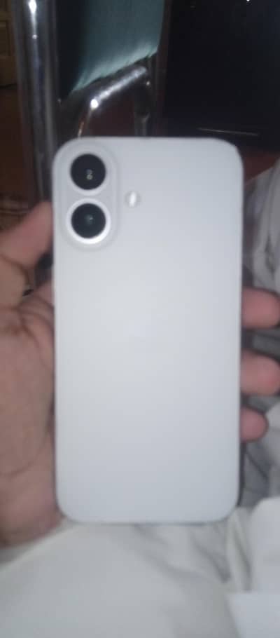 iphone 16 white