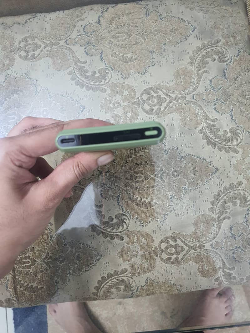 Iphone Sim Connecting Device 1
