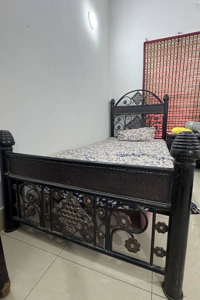 Iron Bed Solid Perfect Condition with Side Table & Mattress