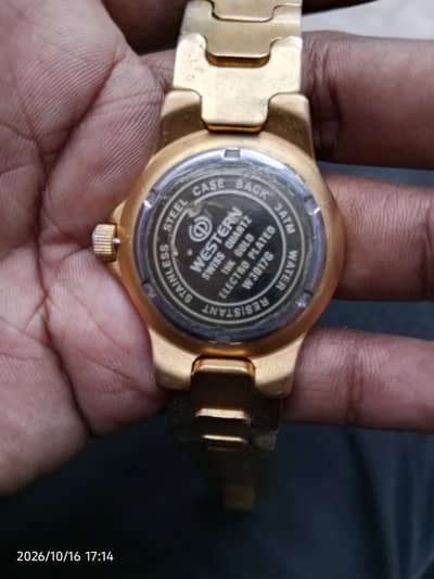western watch 2005 model old is gold