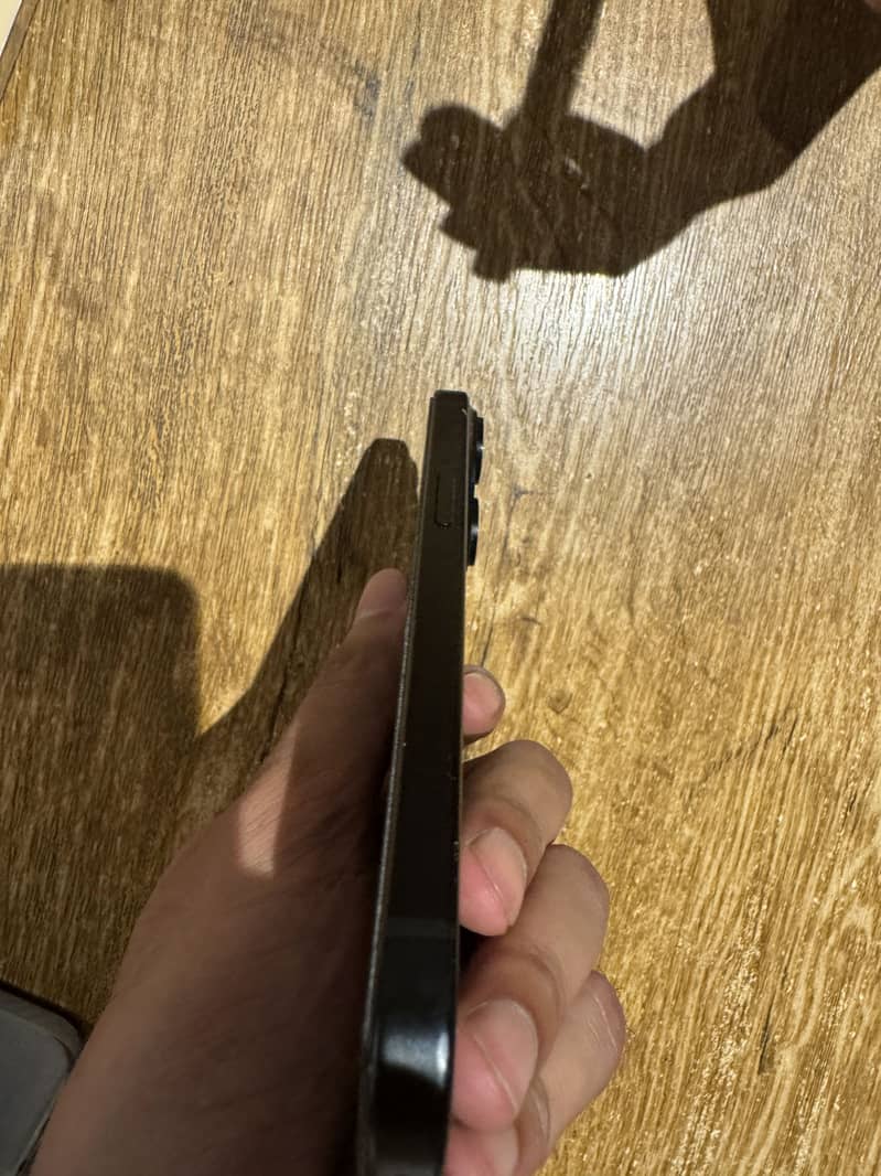 Apple iPhone 15 2