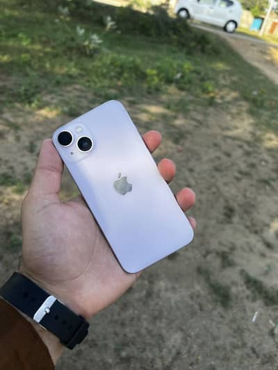 Apple iPhone 14
