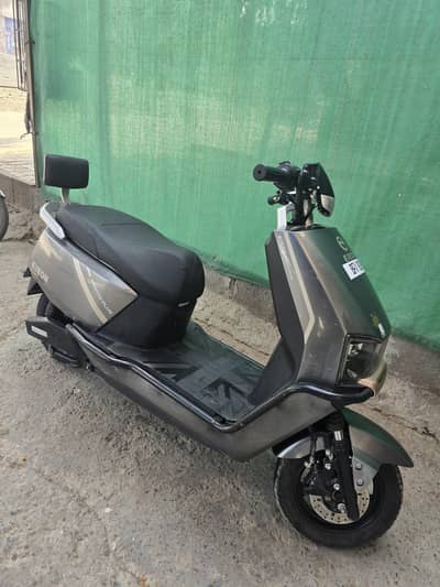 Eveon Scooty Pronto plus 2025 Model