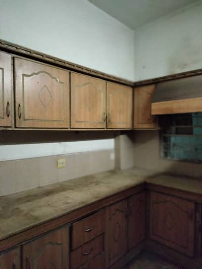 5 MARLA CORNER 1 STOREY INDEPENDENT HOUSE AVAILABLE FOR RENT FOR SMART FAMILY